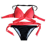 Halter Croix, Maillot De Bain aux bandeaux croisés, Très Tendance et Sexy, Collection 2018.